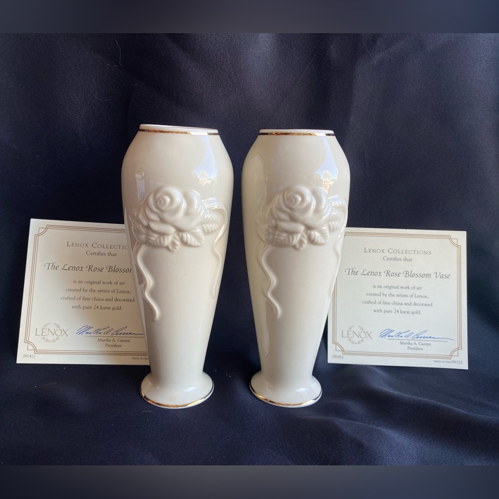 The Lenox Rose Blossom Vase - Set of 2
